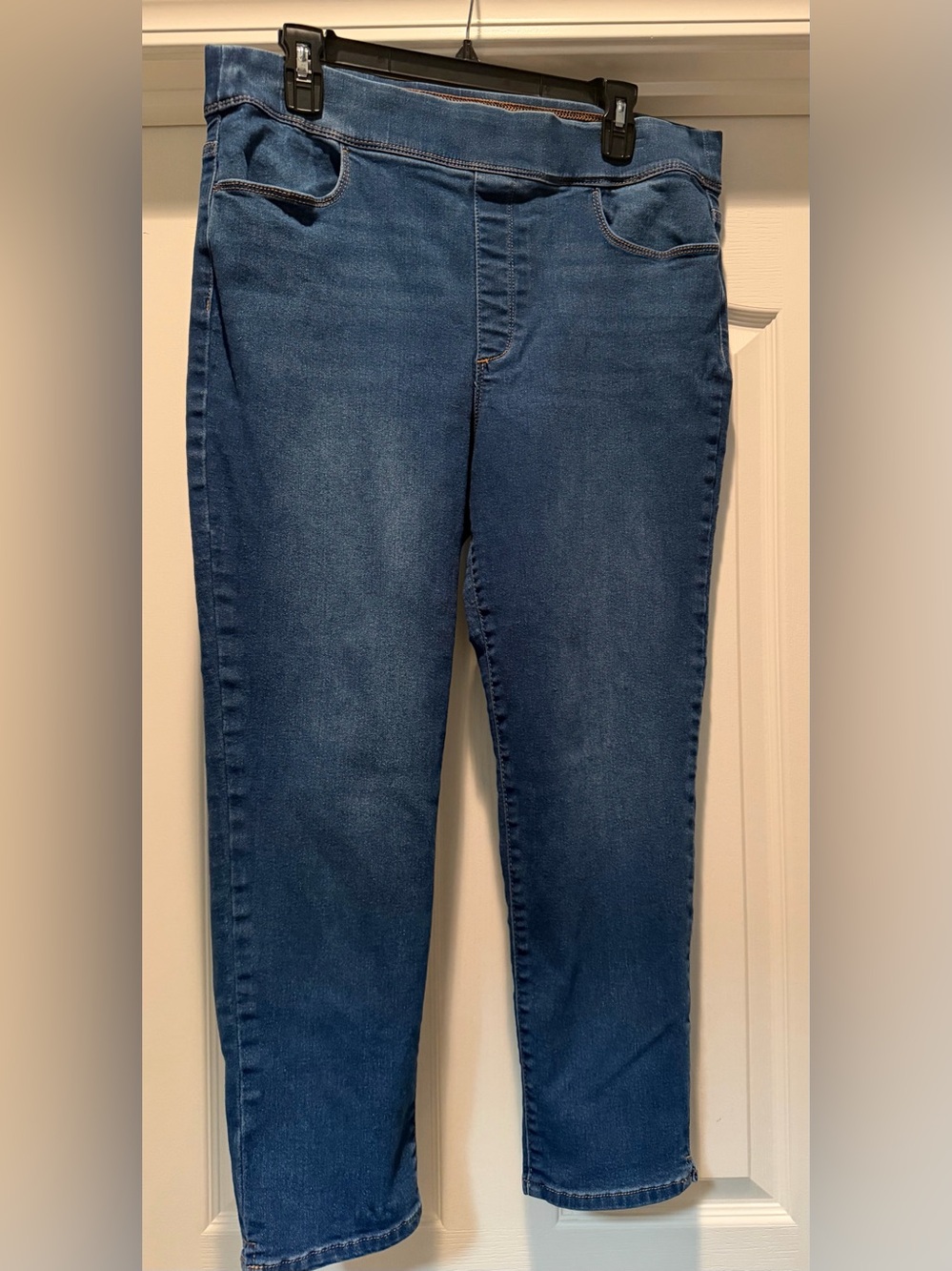 Classic Dark Blue Women’s Jeans